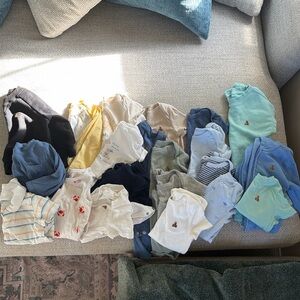 Baby GAP clothing bundle
